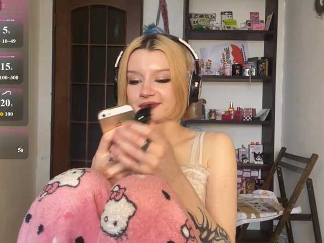 BrigidaTapscott live cam on BongaCams