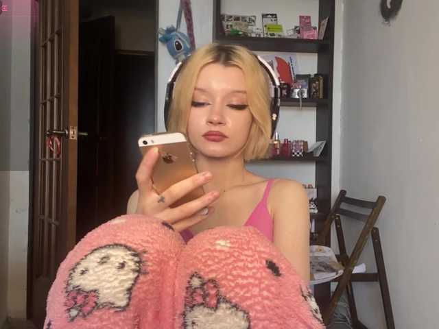 BrigidaTapscott live cam on BongaCams