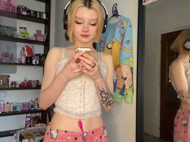 BrigidaTapscott live cam on BongaCams