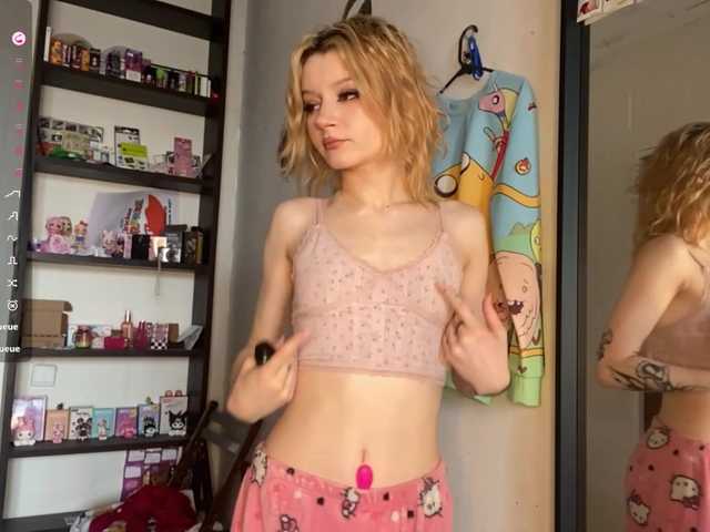 BrigidaTapscott live cam on BongaCams