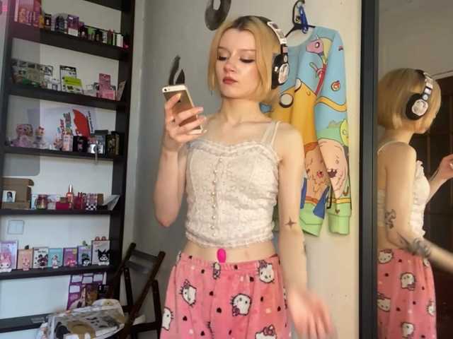 BrigidaTapscott live cam on BongaCams