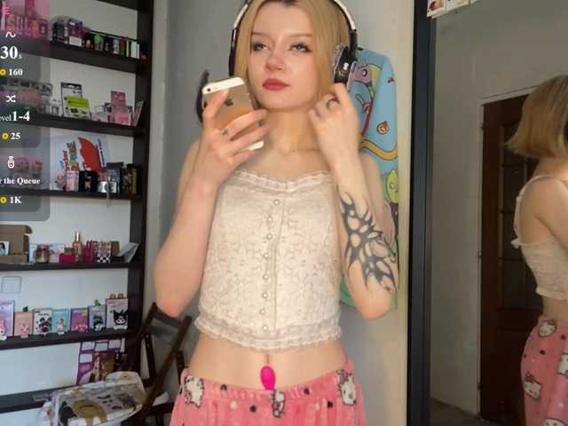 BrigidaTapscott live cam on BongaCams