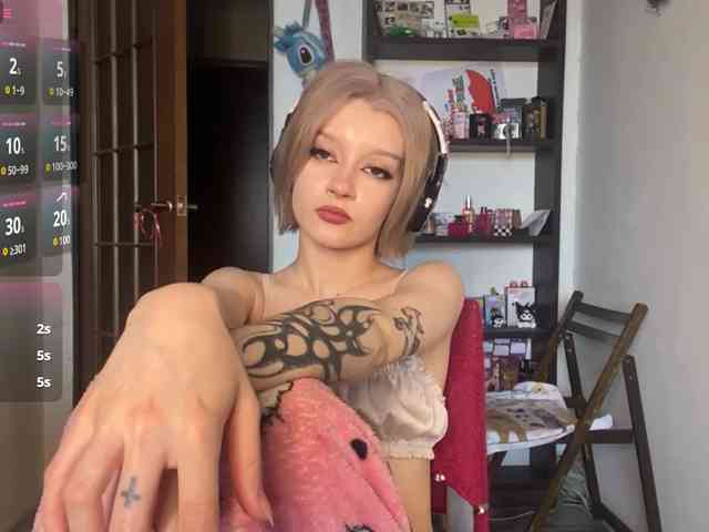 BrigidaTapscott webcam