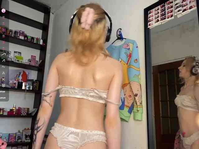 BrigidaTapscott webcam