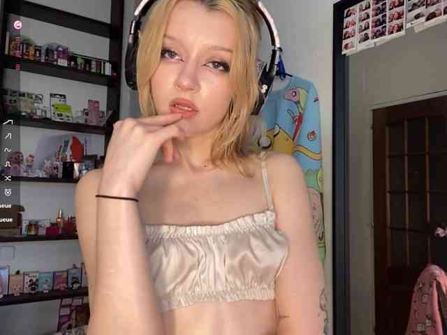 BrigidaTapscott webcam