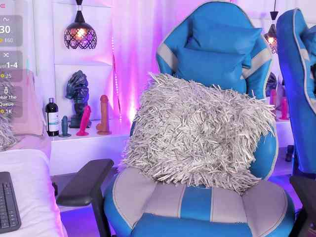 Azaleavolkova webcam