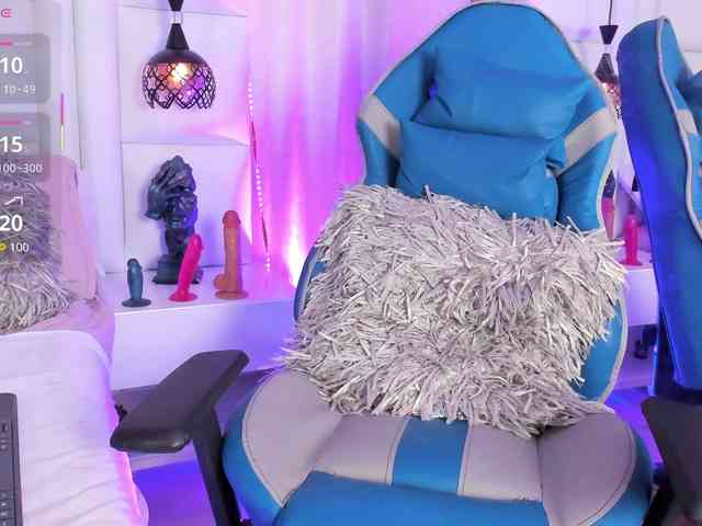 Azaleavolkova webcam