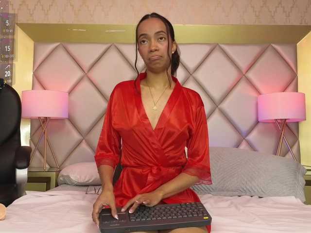 LenaThomson live cam on BongaCams