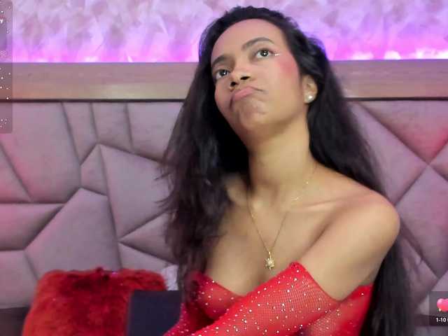 LenaThomson live cam on BongaCams