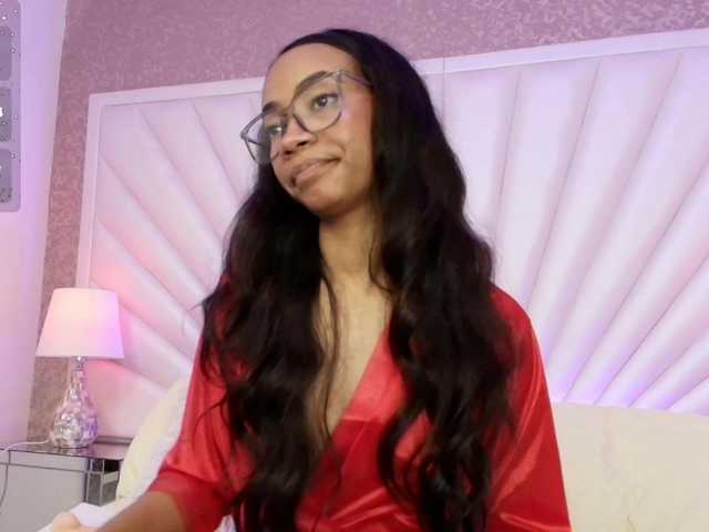 LenaThomson live cam on BongaCams