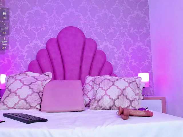 LenaThomson live cam on UnifiedCams