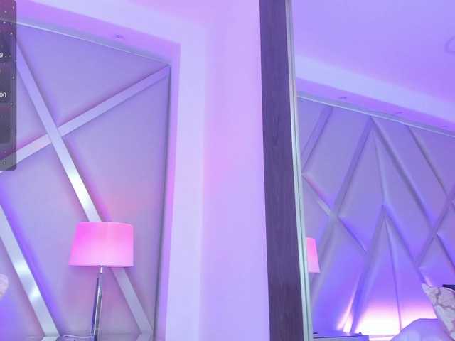 LenaThomson live cam on BongaCams