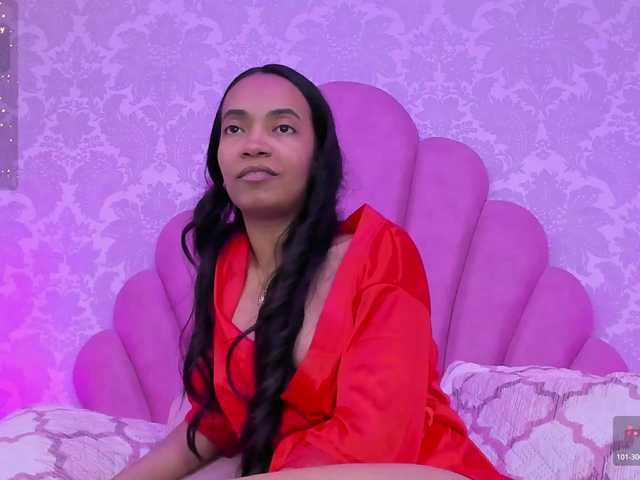 LenaThomson live cam on BongaCams