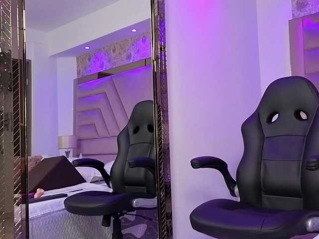 LenaThomson