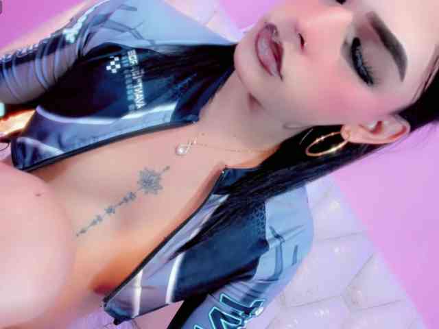SamiQueen01 Sex Cam Show