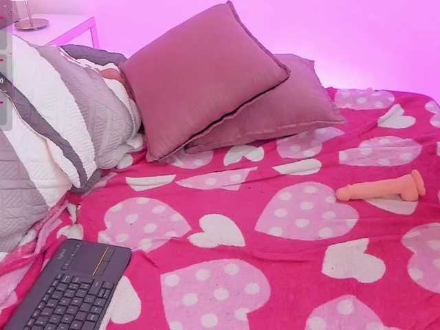 sophiecollins live sex