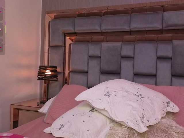 sophiecollins cam belle