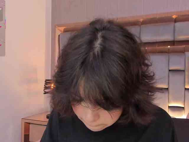 SophieCollins webcam