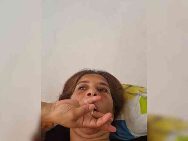 Claritza23 webcam