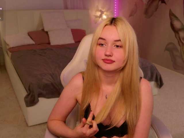 LillyEyess