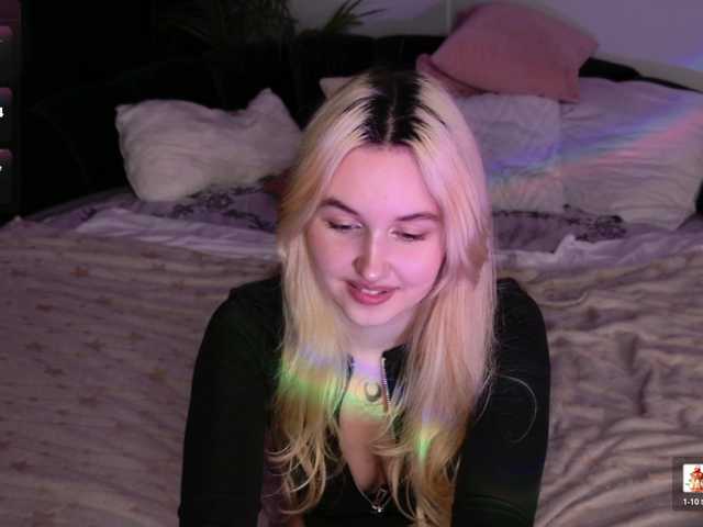 LillyEyess live cam on BongaCams
