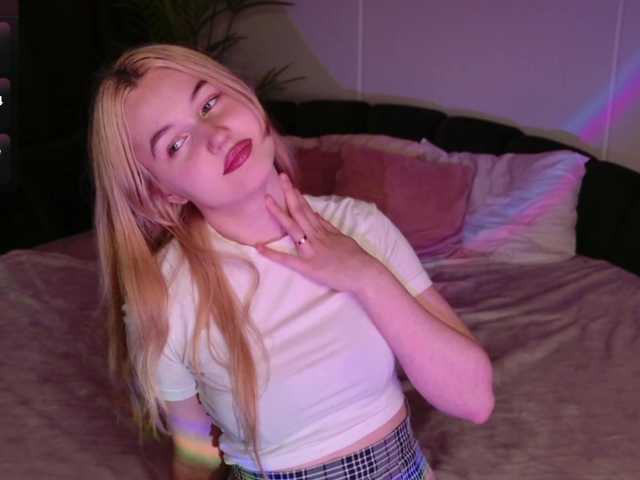 LillyEyess live cam on BongaCams