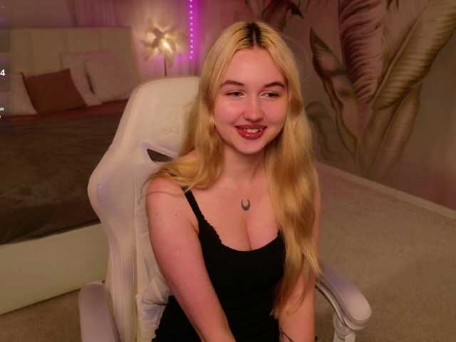 LillyEyess