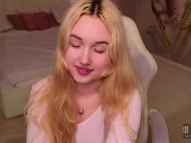 LillyEyess