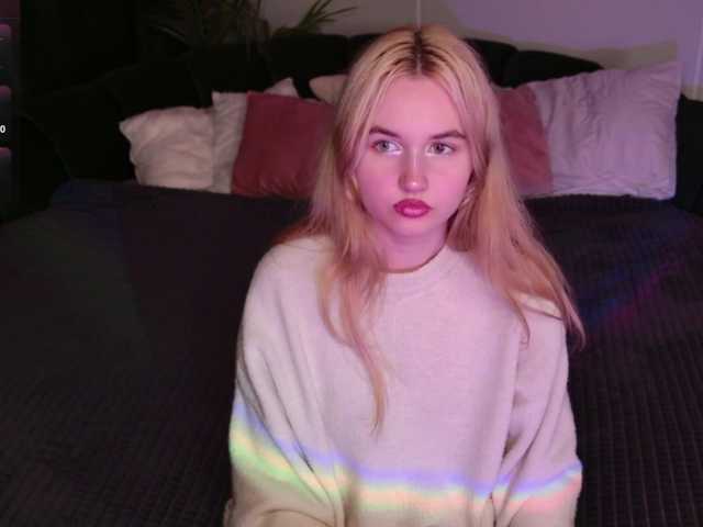 LillyEyess live cam on BongaCams