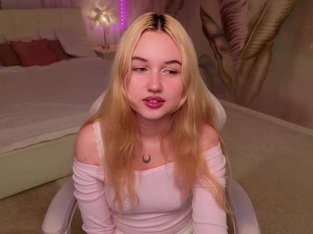 LillyEyess