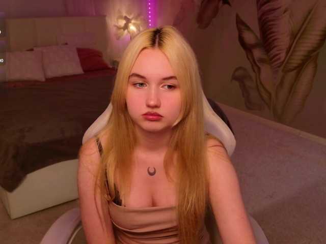 LillyEyess