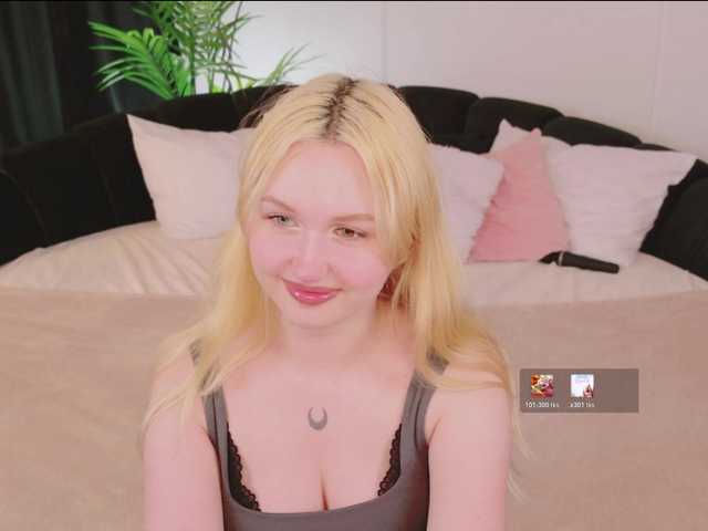 LillyEyess live cam on BongaCams