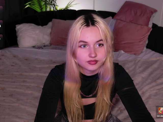 LillyEyess live cam on BongaCams