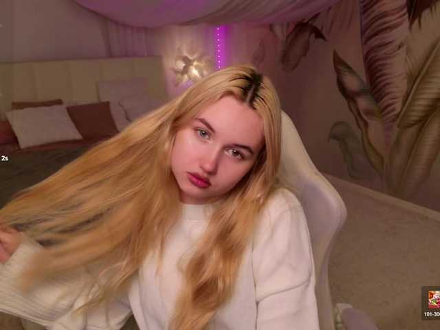 LillyEyess