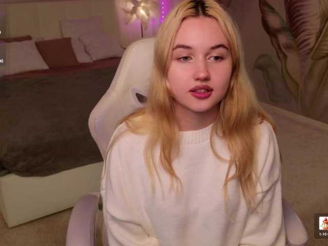 LillyEyess live cam on BongaCams