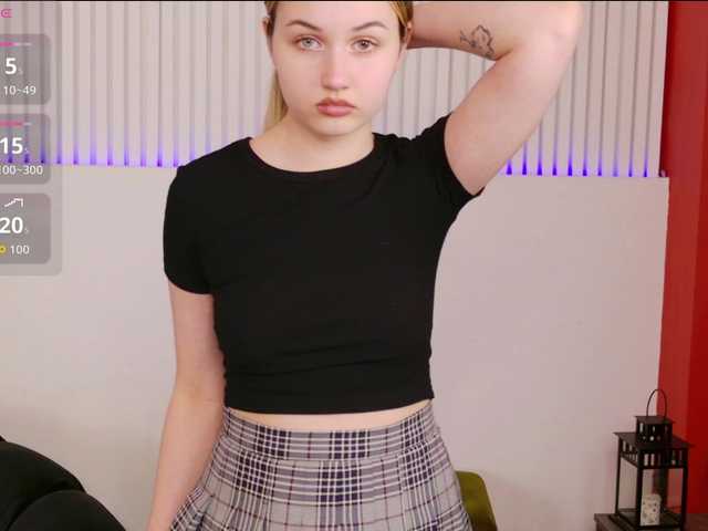 Profile and Statistics for LillyEyess on BongaCams