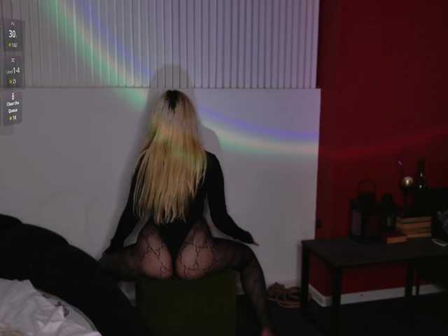 LillyEyess live cam on BongaCams