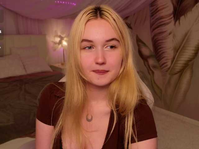 LillyEyess