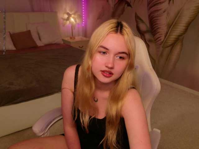 LillyEyess