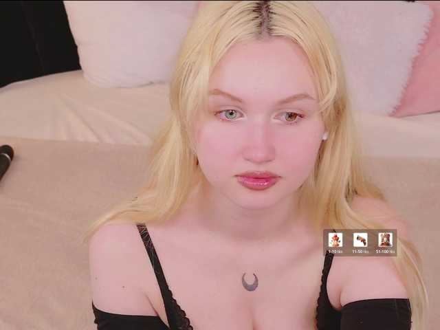 LillyEyess live cam on BongaCams