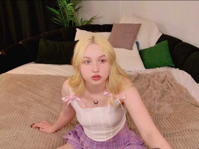 LillyEyess