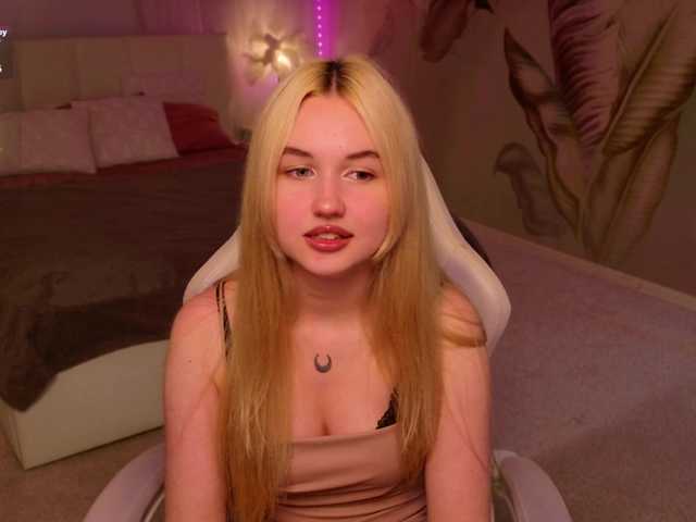 LillyEyess