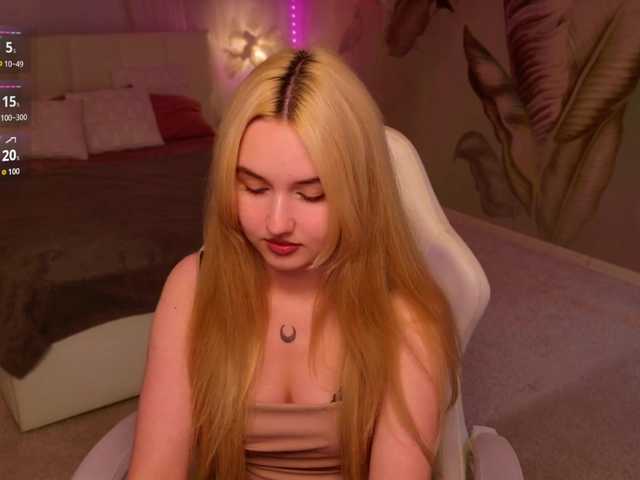 LillyEyess