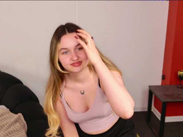 LillyEyess