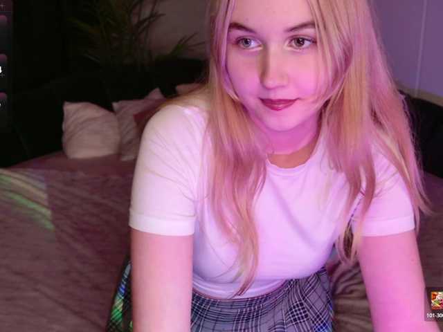 LillyEyess live cam on BongaCams