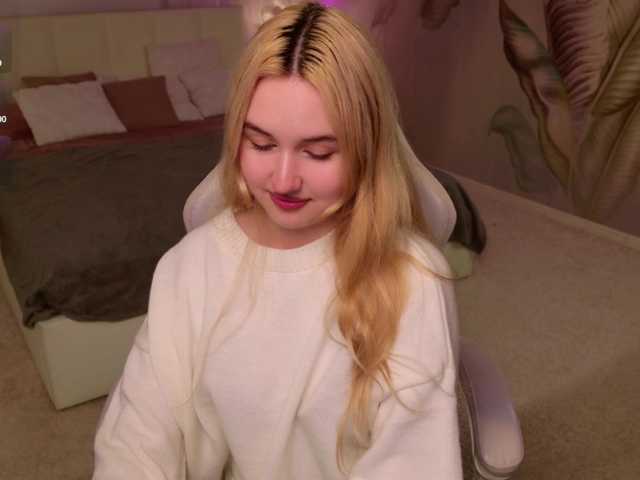 LillyEyess live cam on BongaCams