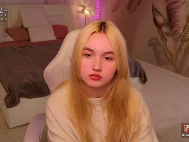LillyEyess