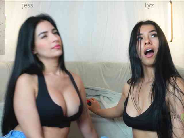 prettygirls00 webcam