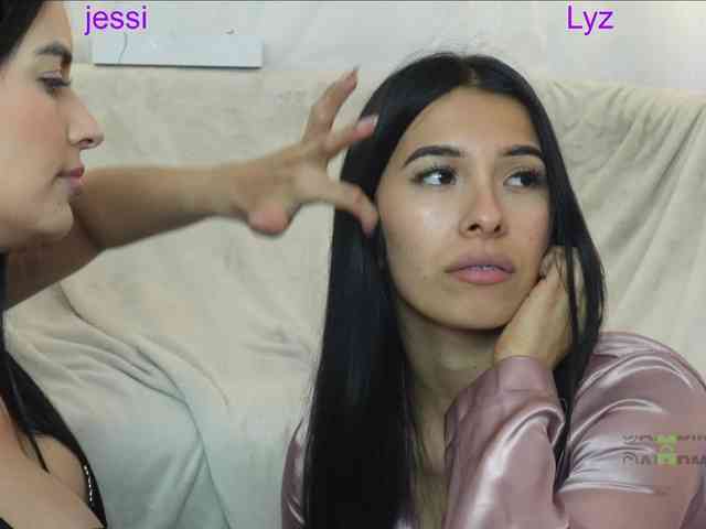 prettygirls00 Sex Cam Show