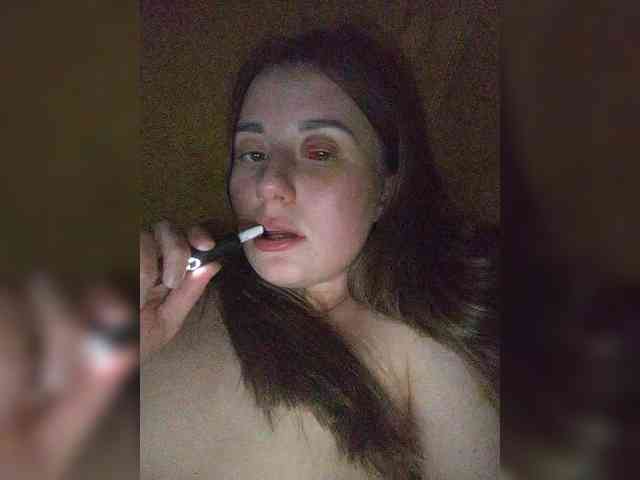 SweetLuna5555 webcam